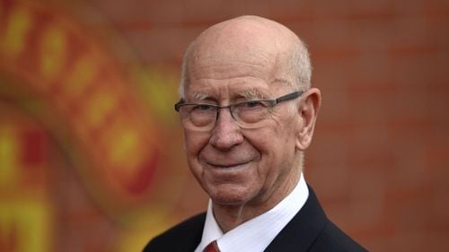 Sir Bobby Charlton a murit la vârsta de 86 de ani / Este considerat de mulți ca fiind unul dintre cei mai mari fotbaliști din istorie