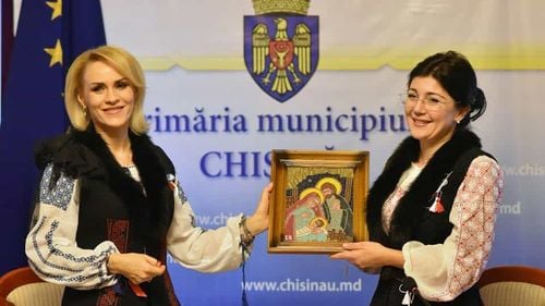 Alegeri Chișinău: Înfrângere dură pentru candidatul susținut de oligarhul Vlad Plahotniuc și Gabriela Firea. Campanie murdară, mama candidatului opoziției a fost țintă