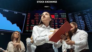 Pieţele financiare au scăzut luni din cauza tarifelor vamale impuse de Trump, iar liderii mondiali se pregătesc pentru următoarele sale acţiuni