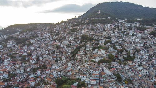 Șapte membri ai aceleiași familii au fost uciși în estul Mexicului/ Țara este măcinată de violențe și crime, cauzate în principal de traficul de droguri