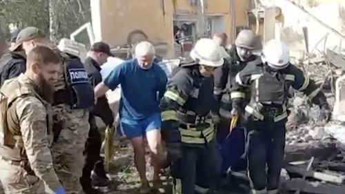 Cum a lăsat un atac cu rachete rusești un sat întreg de orfani în Ucraina