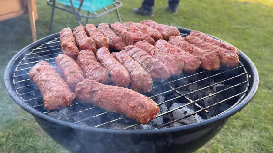 mici la grătar
