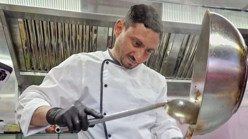 Românul care a adus gusturile exotice în farfuriile din Constanța. Cum a început povestea Panda Express, restaurantul cu specific asiatic deschis de un bucătar pasionat de gastronomia chineză