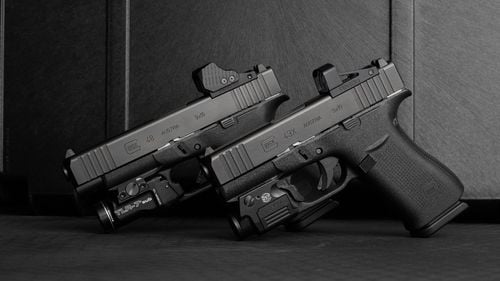 SURSE Socrul lui Tzancă Uraganul și Gheorghe Mustață, liderul galeriei FCSB, implicați într-un dosar de trafic de droguri și contrabandă / 131 de percheziții în București și 6 județe în cadrul operațiunii ”Ghost Guns”