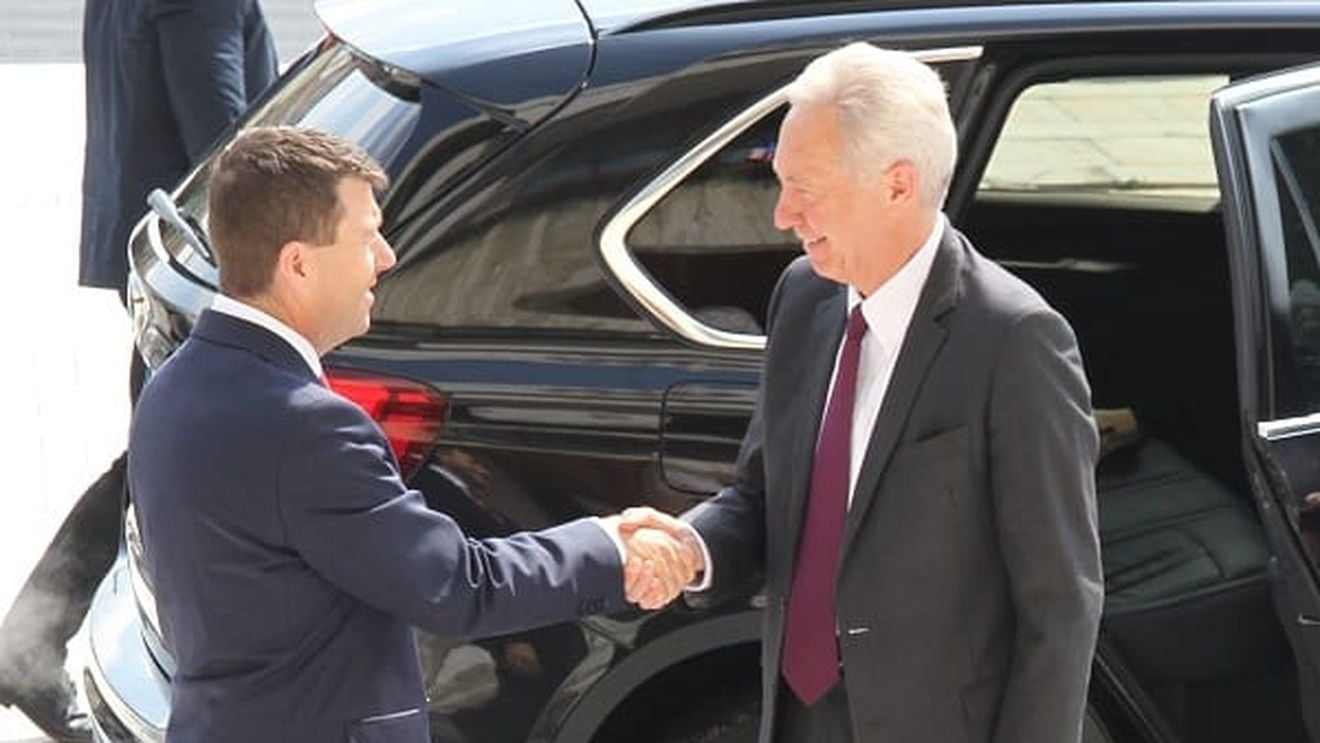 Ambasadorul SUA la București, din nou în vizită în secuime. Liderul CJ Harghita, Borboly Csaba, și-a exprimat dorința de autonomie și de autoritate decizională locală sporită