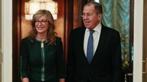 Rusia a cerut Bulgariei centrala nucleară de la Belene şi terenul pe care se află ambasada sa la Sofia/ Sofia strânge relațiile cu Moscova