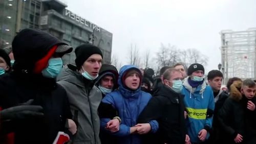 Ministerul rus de Externe acuză SUA de „ingerinţă flagrantă” în afacerile sale interne, după ce secretarul de stat Antony Blinken a condamnat represiunile poliției împotriva manifestanților anti-guvernamentali