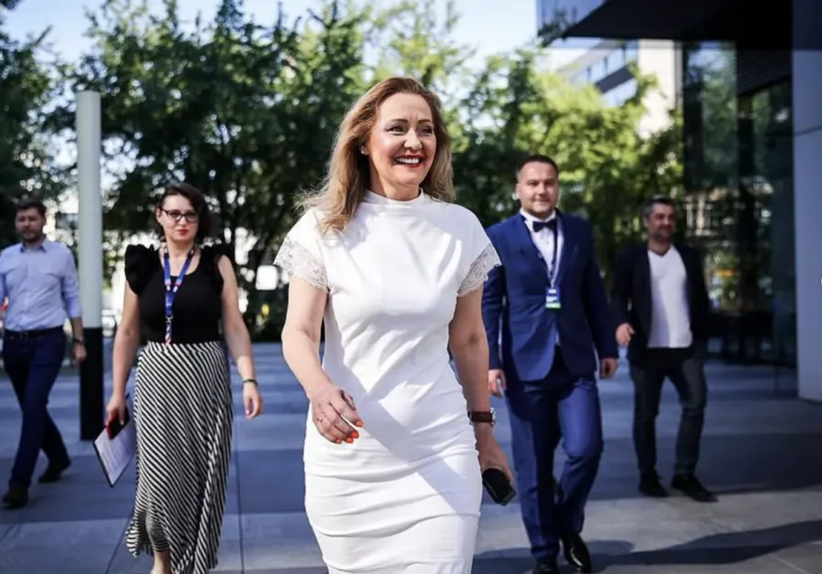 elena lasconi, alegeri prezindentiale, usr, tinute 