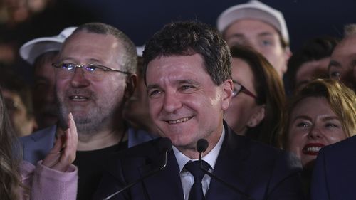 Adunarea publică de vineri pentru susţinerea lui Nicuşor Dan, din Piaţa Victoriei, a fost anulată de organizatori