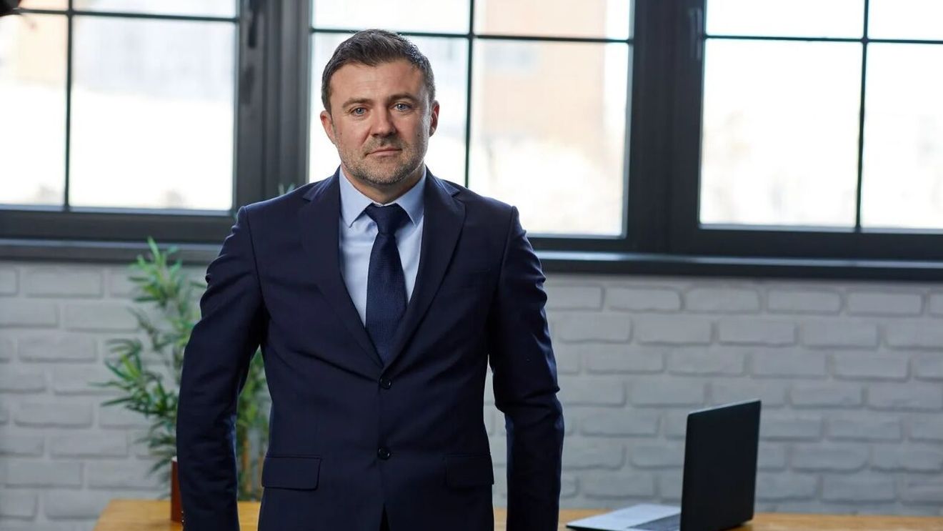 Primarul PNL din Videle începe reforma în primărie: 76 de concedieri. Cornel Gogan: ”Angajări necontrolate care au blocat bugetul orașului și au făcut imposibilă orice investiție”