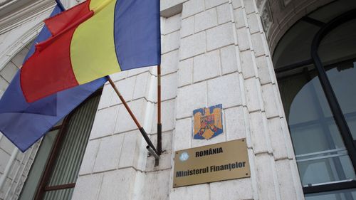 Ministrul Nazare vine cu precizări despre rectificarea bugetară: Nu putem asigura 80 de miliarde de lei, cât au cerut ordonatorii, dar facem în aşa fel încât aceştia să aibă resursele de care au nevoie / 150 de miliarde le menţinem la investiţii