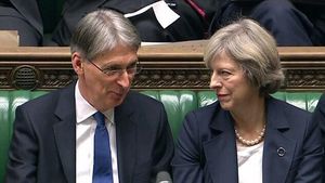 Ministrul britanic de Finanțe: Londra trebuie să găsească o soluţie pentru Brexit, dar înlocuirea Theresei May nu este oportună / Adjunctul premierului britanic: Nu cred că am vreo dorinţă de a fi prim-ministru