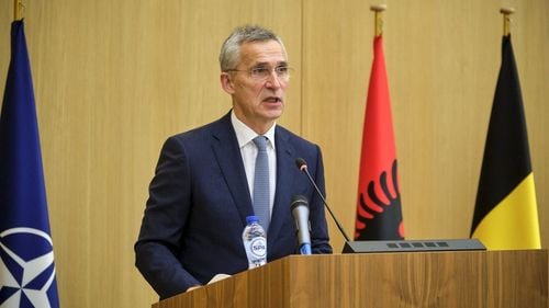 NATO respinge acuzațiile Rusiei privind desfășurarea de rachete nucleare cu rază medie în Europa