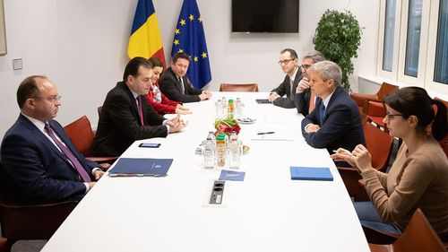 Cioloș, după întâlnirea de la Bruxelles cu premierul Orban: ”Prea puține priorități discutate au fost atacate frontal de guvernul PNL”