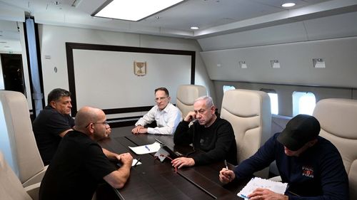 Netanyahu a ordonat un atac asupra Yemenului în timp ce se îndrepta spre SUA