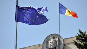 „Împotriva lui Putin, eu sunt gata să vin cu noaptea-n cap să votez” - votul din Moldova, între viitorul european și teama de Rusia (reportaj ZDG)