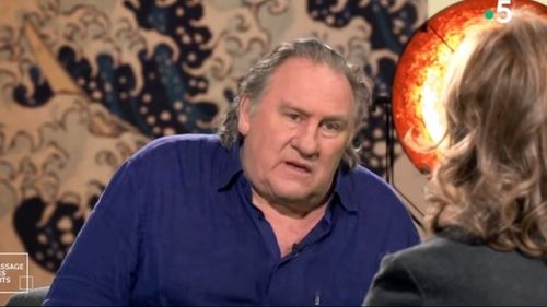 Gerard Depardieu i-a dat în judecată pe producătorii emisiunii TV din Franța care a accelerat căderea sa în dizgraţie / Starul francez poate fi auzit în timp ce rostește cuvinte vulgare şi sexiste
