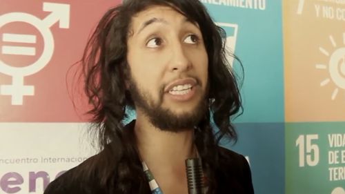 O persoană care se identifică drept nonbinară a primit, pentru prima oară în Chile, o carte de identitate cu genul ”X”