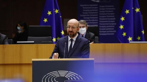 Președintele Consiliului European: „Nu putem să oferim pentru eternitate o ramură de măslin în timp ce Rusia efectuează teste cu rachete şi continuă să comaseze trupe”