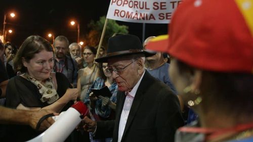 VIDEO Mihai Șora: Cuvântul esențial este cuvântul DEMNITATE. Eu, personal, voi continua să ies în stradă. Și vă îndemn și pe dumneavoastră, dragi prieteni, să ieșiți în stradă