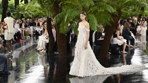 Primul Dior Haute Couture semnat de Jonathan Anderson schimbă direcția casei franceze