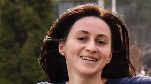 București: Solicitare transmisă de familia femeii ucise de câini, pentru a-i fi înțeleasă durerea și pentru a i se respecta intimitatea