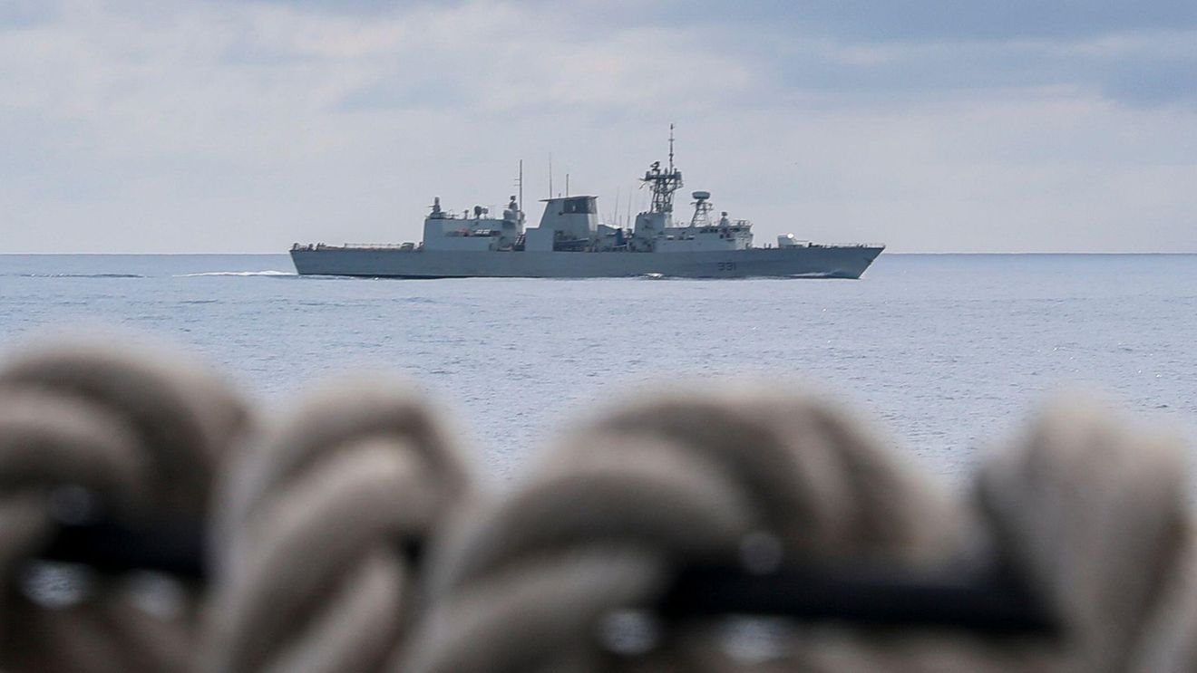 Defecțiune majoră la sistemul electric al USS Higgins: Distrugătorul american a rămas fără propulsie, radare și comunicații în Indo-Pacific
