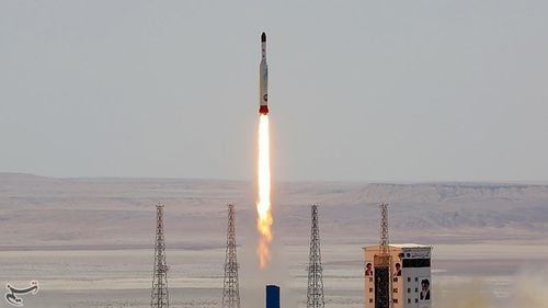 Iranul afirmă că a lansat cu succes o rachetă balistică, la două zile după amenințările Israelului