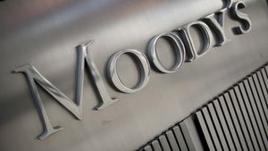 BREAKING Agenția de rating Moody's, avertismente pentru România: țara se confruntă cu provocări în controlul corupției și eficiența politicii fiscale / Oboseala reformelor, rotația premierilor și alegerile din 2028 amenință reducerea deficitului