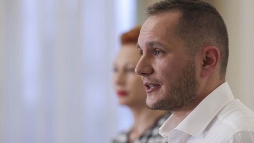 Prefectul Capitalei: Atenție la informațiiel care circulă online! Imaginile ce prezintă oameni ce ar intra într-un bloc afectat de o explozie nu sunt din Rahova