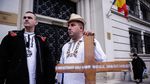 EXCLUSIV. ONG-uri controversate ar putea primi bani de la Guvernul Bolojan, via Secretariatul General. Cătălin Berenghi de la TraciaLand e cercetat pentru amenințarea unei judecătoare din dosarul lui Călin Georgescu / Organizația e condusă de o fostă candidată AUR / O altă asociație are în spate un jurnalist contestatar al Legii Vexler