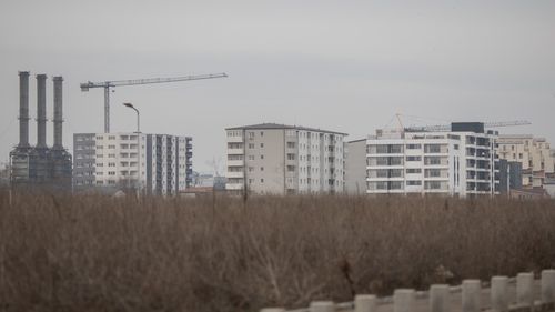 Nicio tranzacție de vânzare-cumpărare a unei case, teren sau mașini nu se mai poate face fără prezentarea certificatului fiscal / Documentul este obligatoriu atât pentru vânzător cât și pentru cumpărător - presă 