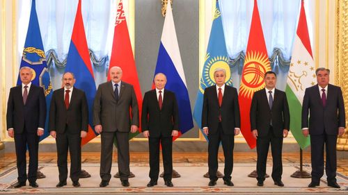 Lukașenko îndeamnă statele membre CSTO să mențină „un front unit” / „Occidentul colectiv va crea presiune asupra spaţiului post-sovietic”, acuză liderul belarus