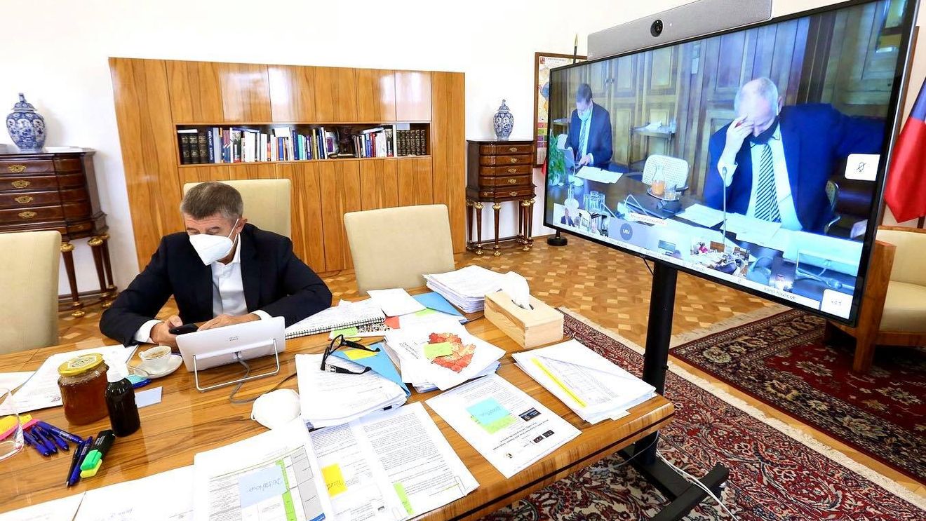 Cehia, țara cu cel mai mare număr de noi infectări din UE, face un apel disperat la repatrierea medicilor din străinătate: Suntem recunoscători pentru orice mână de ajutor