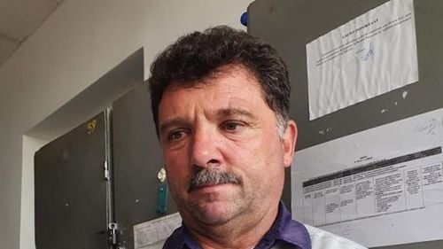 Un șef de tren din Suceava a găsit o borsetă cu 43.000 de lei și a  predat-o poliției / ”Ca să fiu sincer, mi-au tremurat picioarele” / În urmă cu 6 ani a găsit 40 de mii de dolari