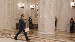 Orban: Demisia mea este la dispoziția lui Cîțu 15 zile pentru a o depune la Camera Deputaților. După acest termen, o depun eu