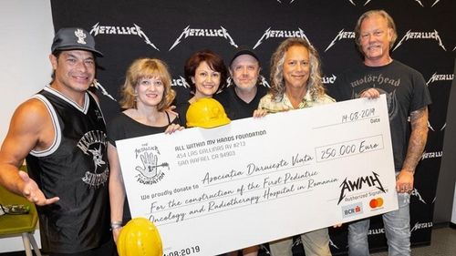 Metallica a donat 250.000 de euro pentru spitalul oncologic pentru copii construit de asociaţia "Dăruieşte viaţa"