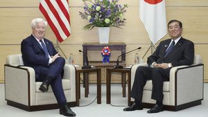 Japonia continuă să întrebe SUA ce dorește în negocierile comerciale și nu poate obține un răspuns: „Americanii nu au putut explica ce doreau” / Un consilier al lui Trump vorbea de 90 de acorduri în 90 de zile 