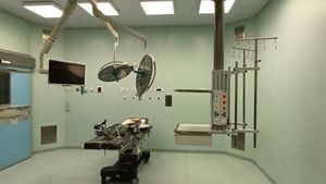S-au terminat lucrările la prima maternitate construită în Timișoara, în ultimii 50 de ani / ”Nu înseamnă doar un spital nou, ci și o nouă abordare a actului medical” / Primul bebeluș ar putea veni pe lume în noul spital de Ziua Copilului