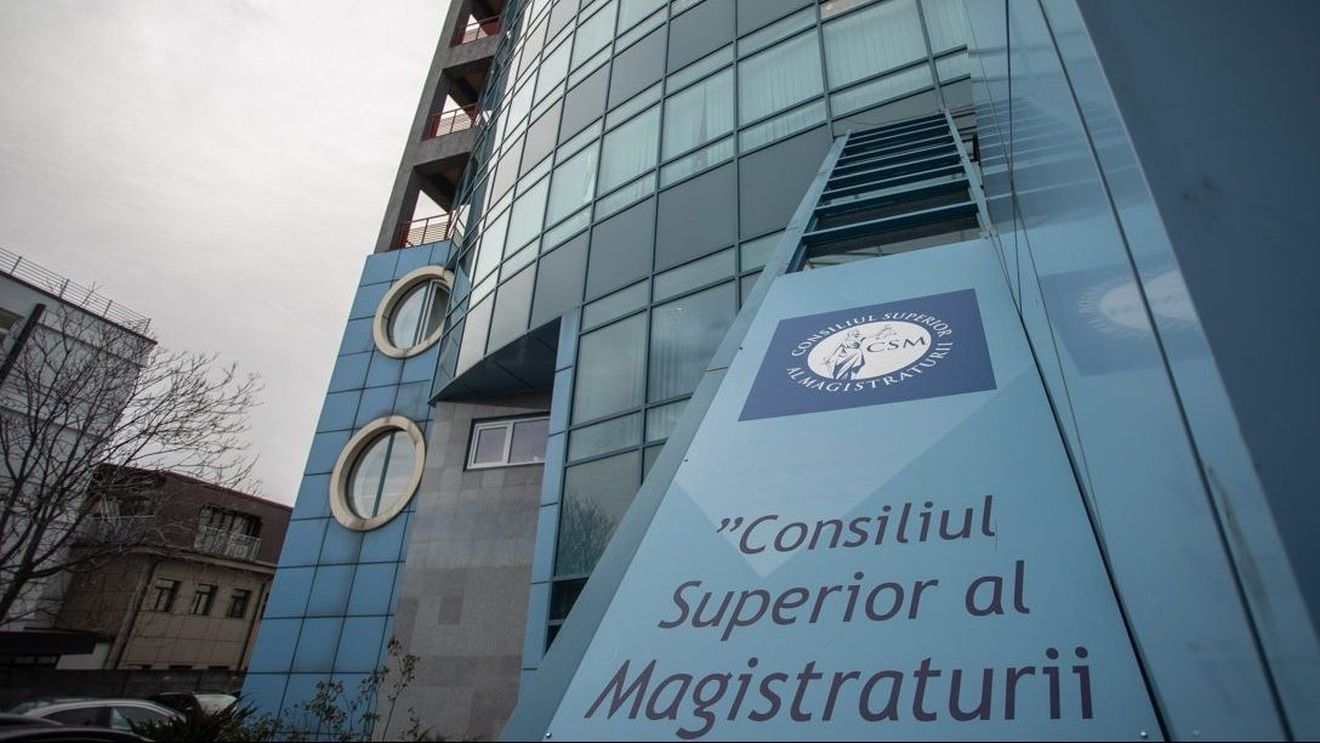 Proiect de lege adoptat de guvern: Plenul CSM va desemna procurorii care vor efectua urmărirea penală în dosare care privesc magistraţi (proiect)