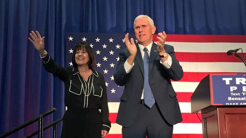 Vicepreşedintele american, Mike Pence, va fi vaccinat vineri