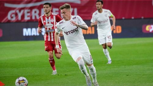 CFR Cluj - Sepsi Sf. Gheorghe, scor 2-1, în etapa a 9-a din play-off / Dan Petrescu, antrenorul CFR, spune că nu se va uita la meciul de duminică seara, dintre Farul şi FCSB, partidă în care se poate decide soarta titlului