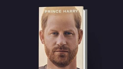 Autobiografia prinţului Harry, „Spare”, cea mai rapid vândută vreodată carte de non-ficţiune - Sky News