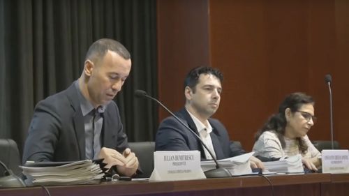 PNL şi PSD, scandal în Consiliul Judeţean Prahova: Social-democraţii i-au acuzat pe liberali că împart bani primarilor pe criterii politice / Prefectul le-a transmis un avertisment