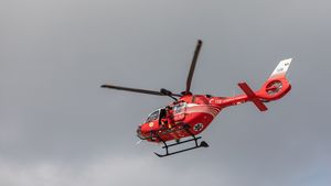 Ucrainean salvat din munții Maramureșului / Era blocat de peste o săptămână / A fost găsit cu ajutorul unui elicopter SMURD