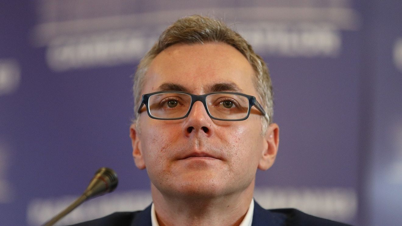 Stelian Ion (USR) îi cere lui Iohannis să decreteze starea de urgență