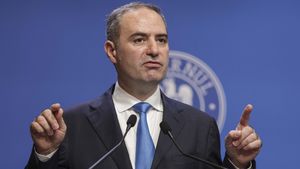 Ministrul Finanțelor consideră că reducerea deficitului bugetar este un „proiect național” / Vrea reducerea costurilor de împrumut ale României sub 6% până la finalul anului
