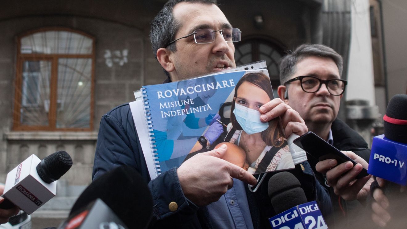 DOSARUL VACCINURILOR Vlad Voiculescu a ajuns la DNA: "Nu numai că nu am semnat contractele, ci atunci când luau deciziile nici măcar nu mă informau. Nicio decizie importantă a domnului Cîțu nu era luată fără domnul președinte"