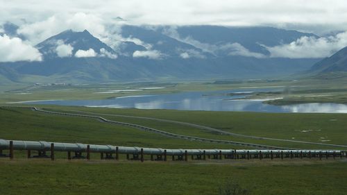 Kazahstanul îşi va majora livrările de petrol către Germania în 2026