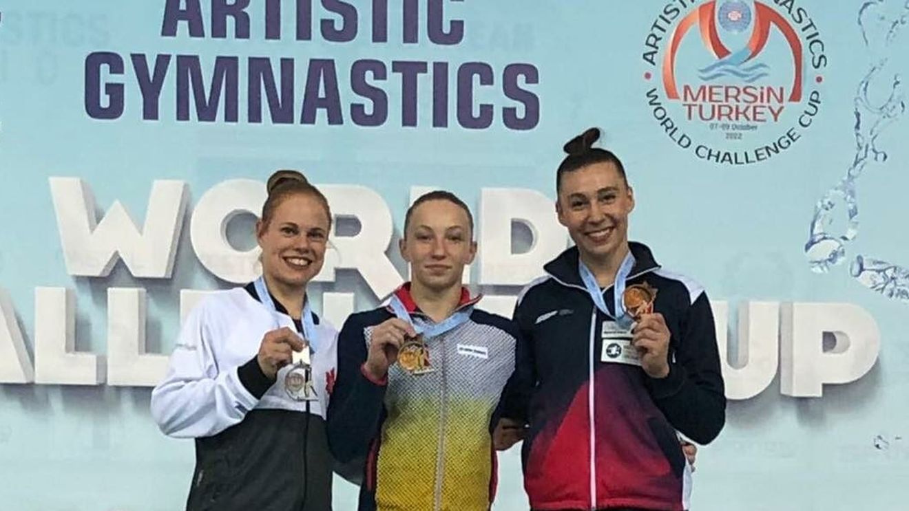 Șapte medalii, patru de aur, una de argint şi două de bronz, pentru gimnaștii români care au participat la Cupa Mondială din Turcia